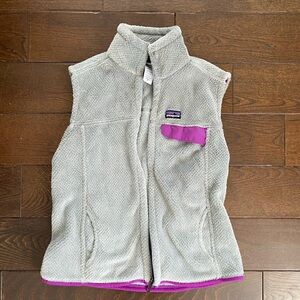 Patagonia woman’s fleece vest
